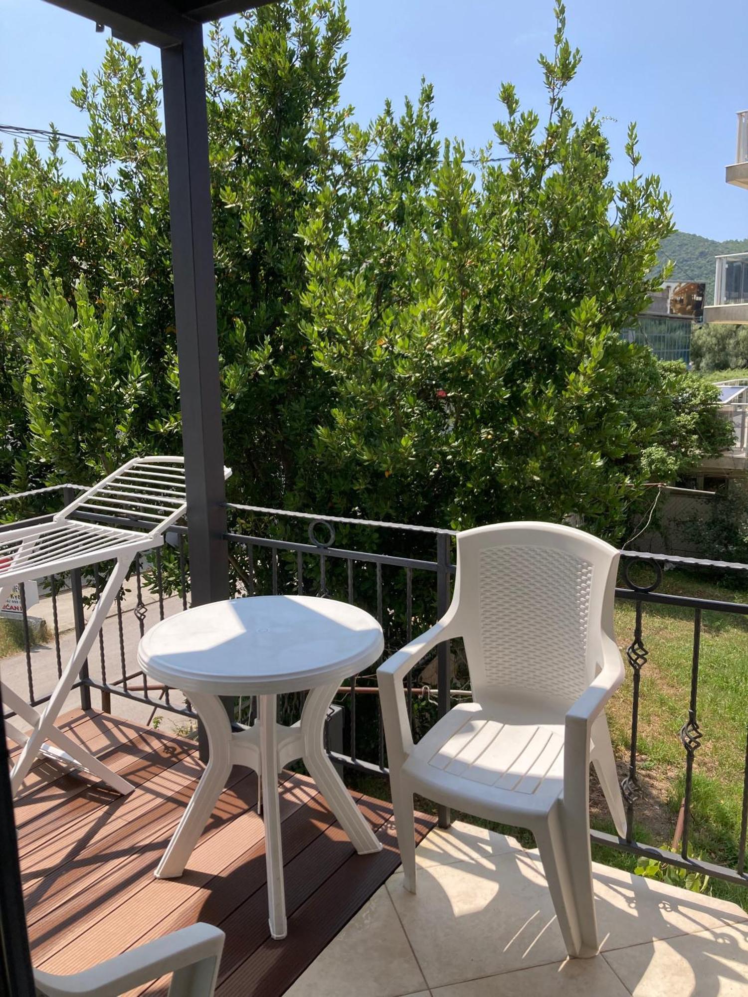 Budva, Jaz, Apartmani Dif Zewnętrze zdjęcie