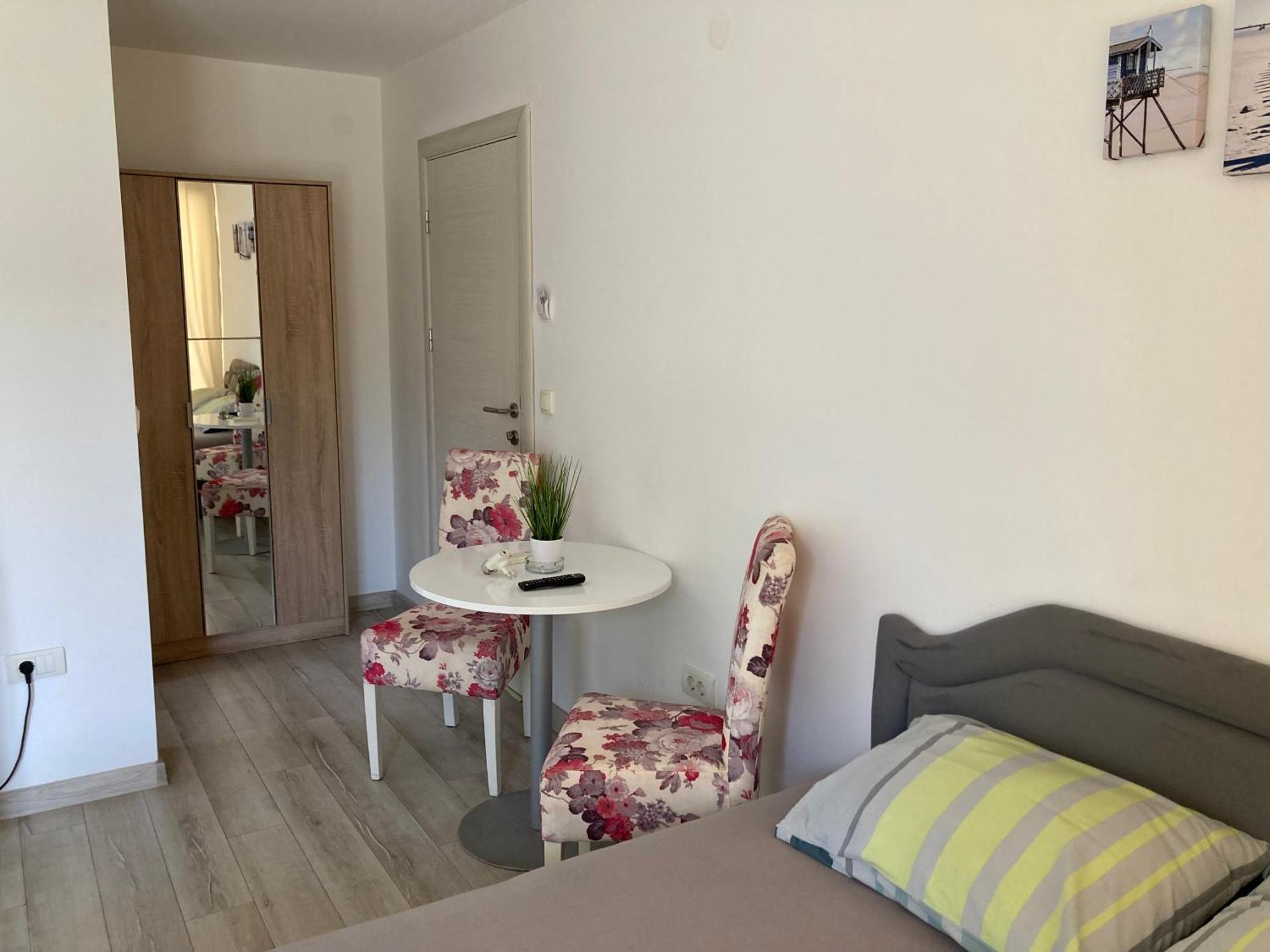 Budva, Jaz, Apartmani Dif Zewnętrze zdjęcie